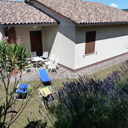 Feriehus In Above Trasimeno *