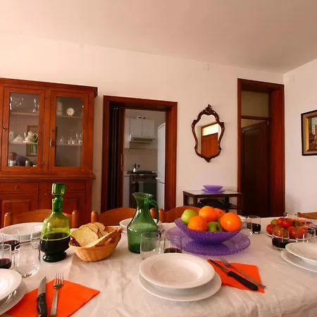 Belvilla By Oyo Casa Miralago * Magione