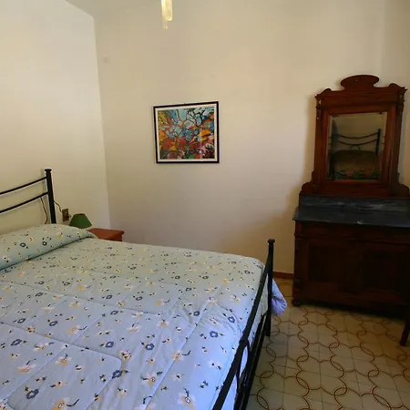 Belvilla By Oyo Casa Miralago Holiday home *